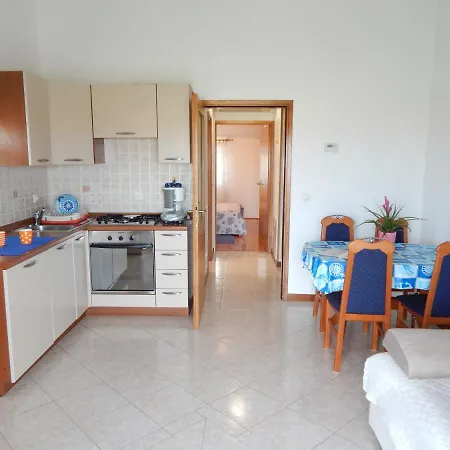 Marilena Фажана