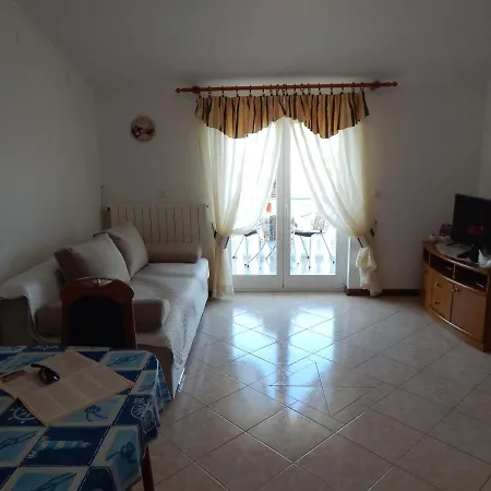Marilena Aparthotel